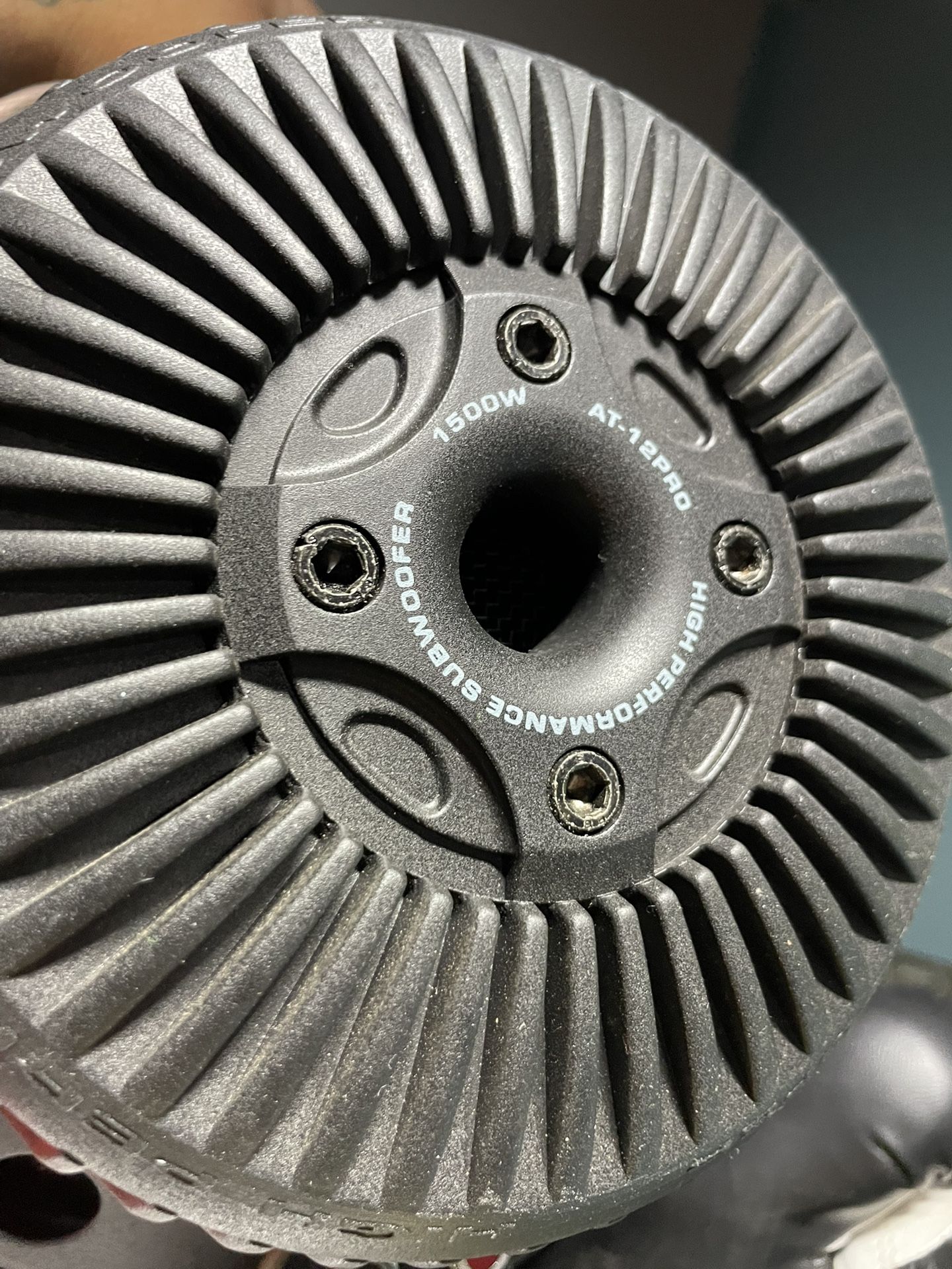 Audiotek 12” 1500 Dvc Subs