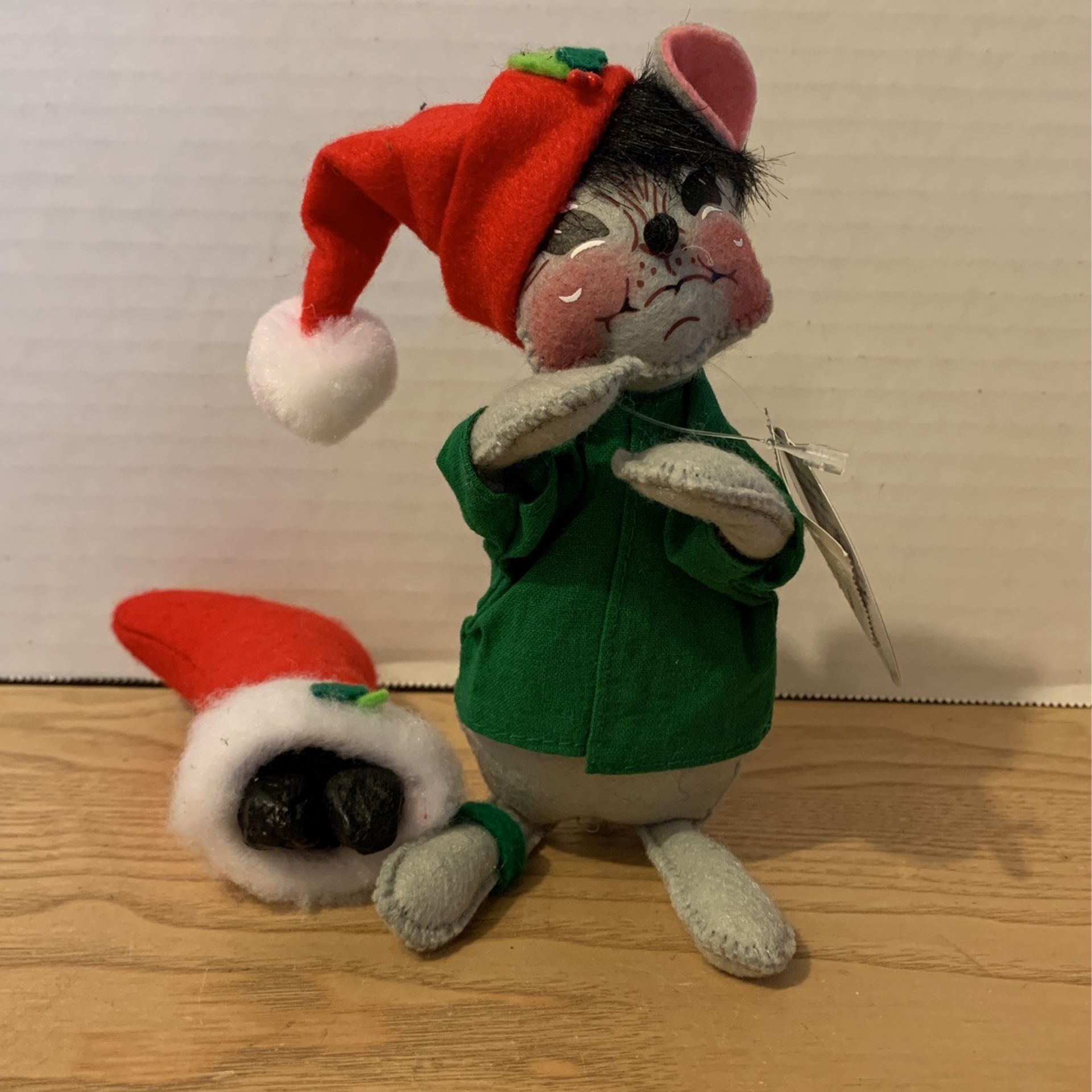 6in Naughty Annalee Nicky Mouse With Coal In his stocking B19