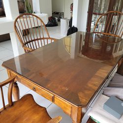 Thomasville Dining Table With Glass Top And 3 Chairs
