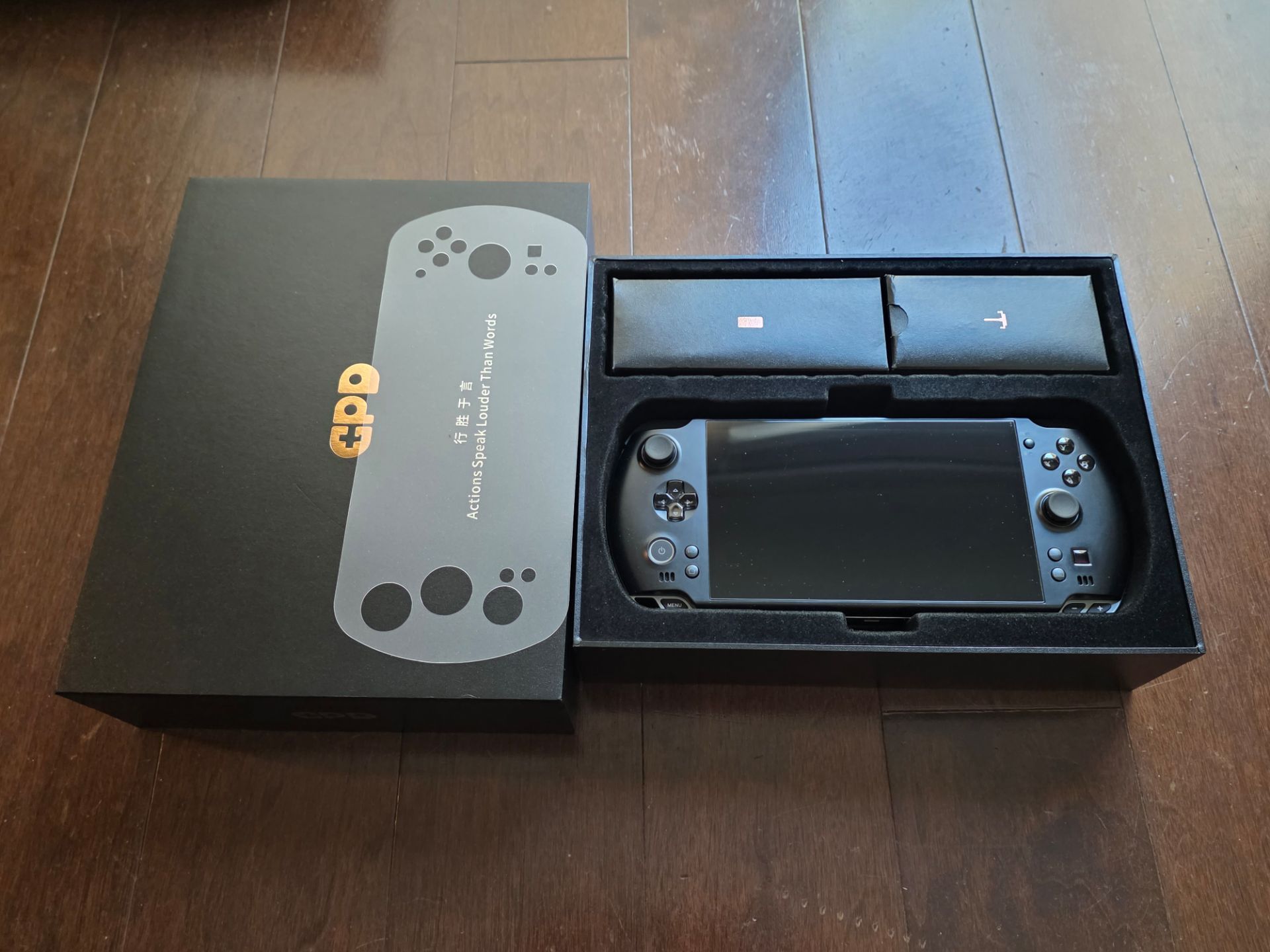 GPD WIN 5 PRICE IS FIRM! for Sale in Artesia, CA - OfferUp