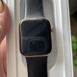 Apple Watch Series 4