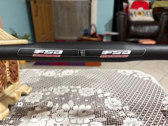 FSA GOSSAMER road bicycle handlebar , drop bar