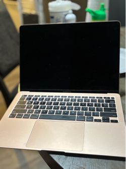 Apple MacBook Air 13” M1