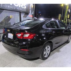 2018 Chevrolet Cruze LS Sedan 4D