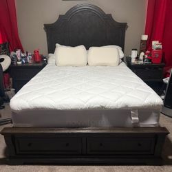 Queen Size Bed Set 