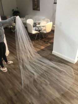 Plain Ivory Wedding Veil
