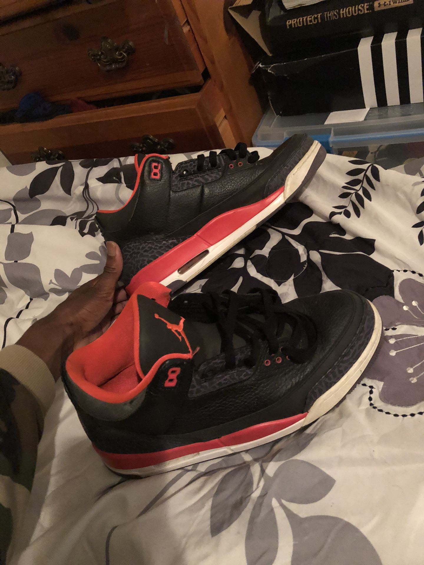 Jordan Retro Crimson 3s sz 11.5