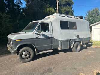 20’ RV rare self contained
