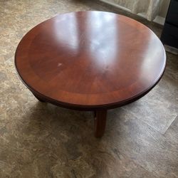 Circular Wooden Coffee Table 