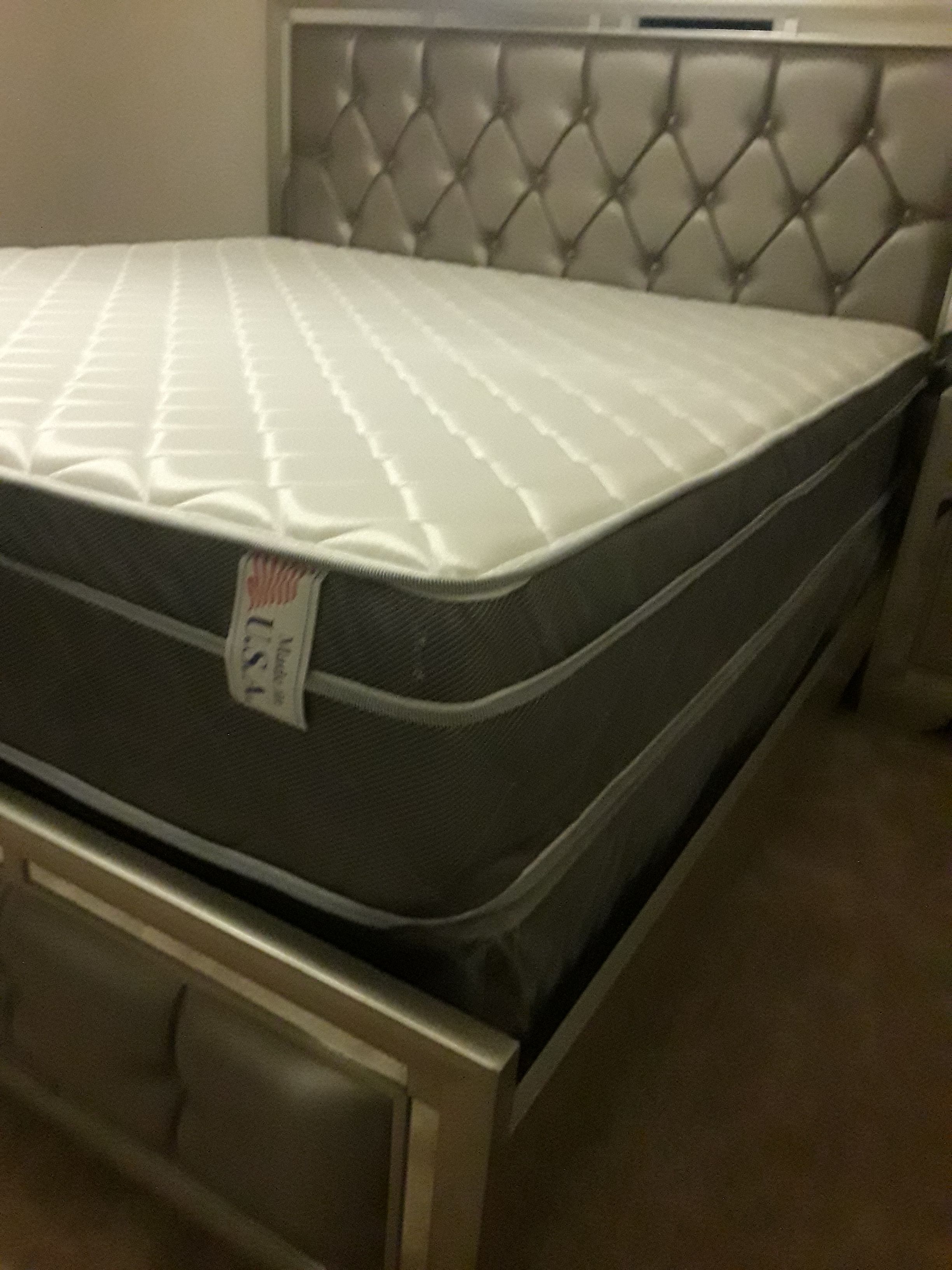 Pillow top queen size mattress sets 269.99 free delivery (Mattress and box spring only )