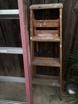 Free four foot wooden ladder