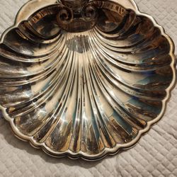 Vintage Large Silverplate Clam Sea Shell Serving Dish