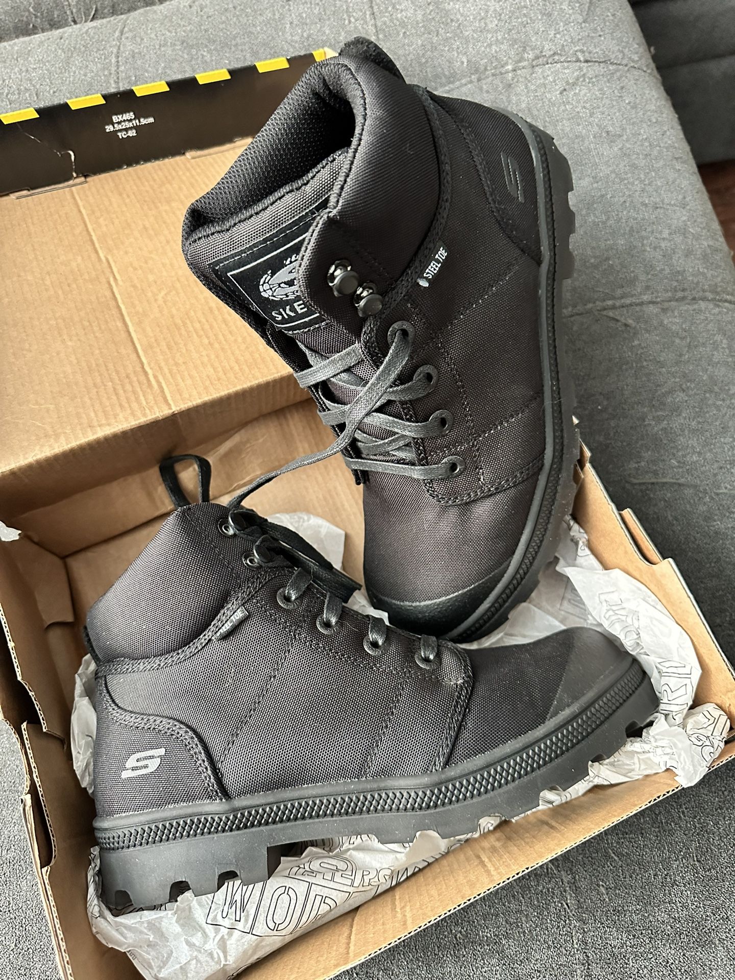 SKECHERS Size Women's work Boots