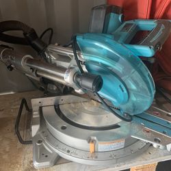 Makita 10 Inch miter saw