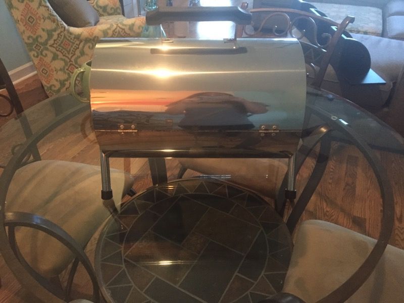 Harris Teeter Rancher Portable Charcoal Grill