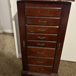 $50 Jewelry Box Hemet Only Pick Up 