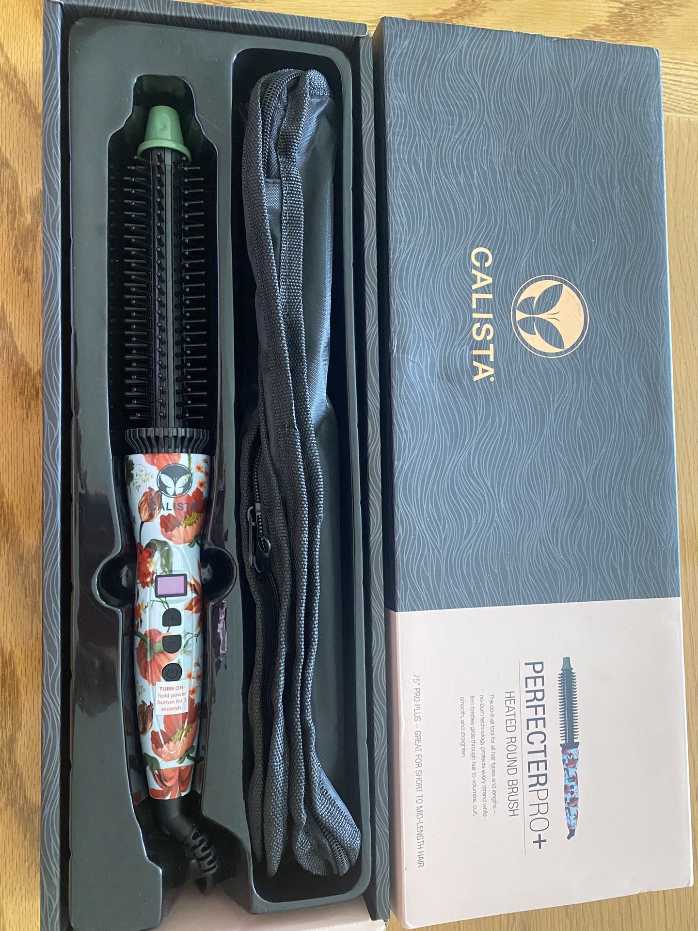 Calista Heated Curling Brush