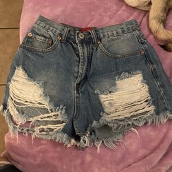 Signature Short Size S