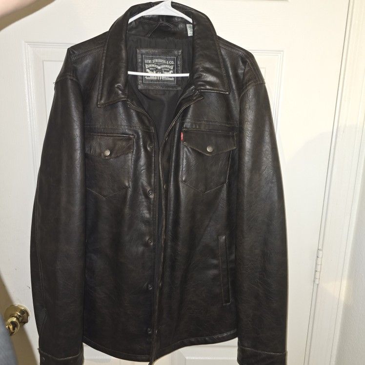Levi’s Faux Leather Jacket (Black, XL)