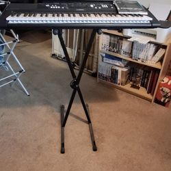 Electric Keyboard