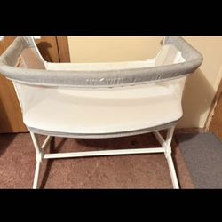 Bassinet 