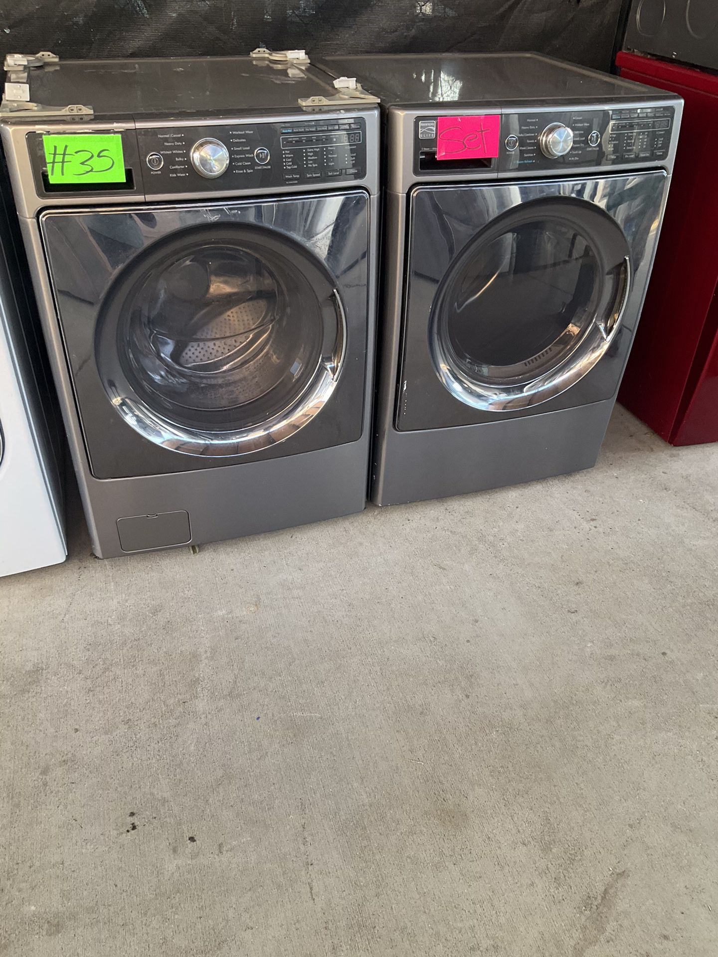 Set Washer and Dryer Gas