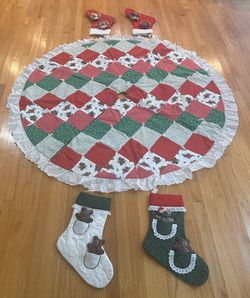 Hand Made, Quilted Christmas Tree Skirt With 4 Christmas Stockings