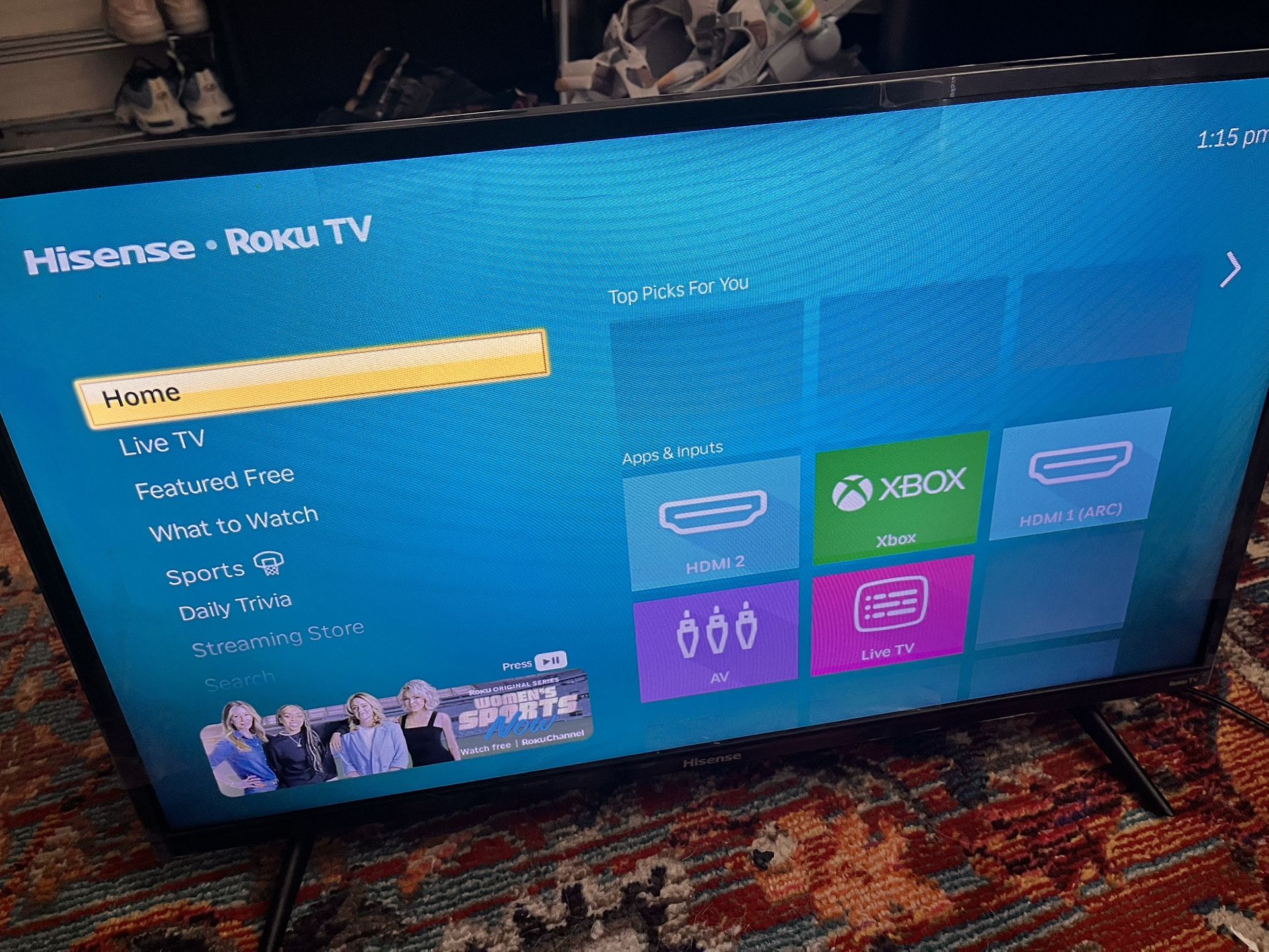 32 In Hisense Roku TV Like New