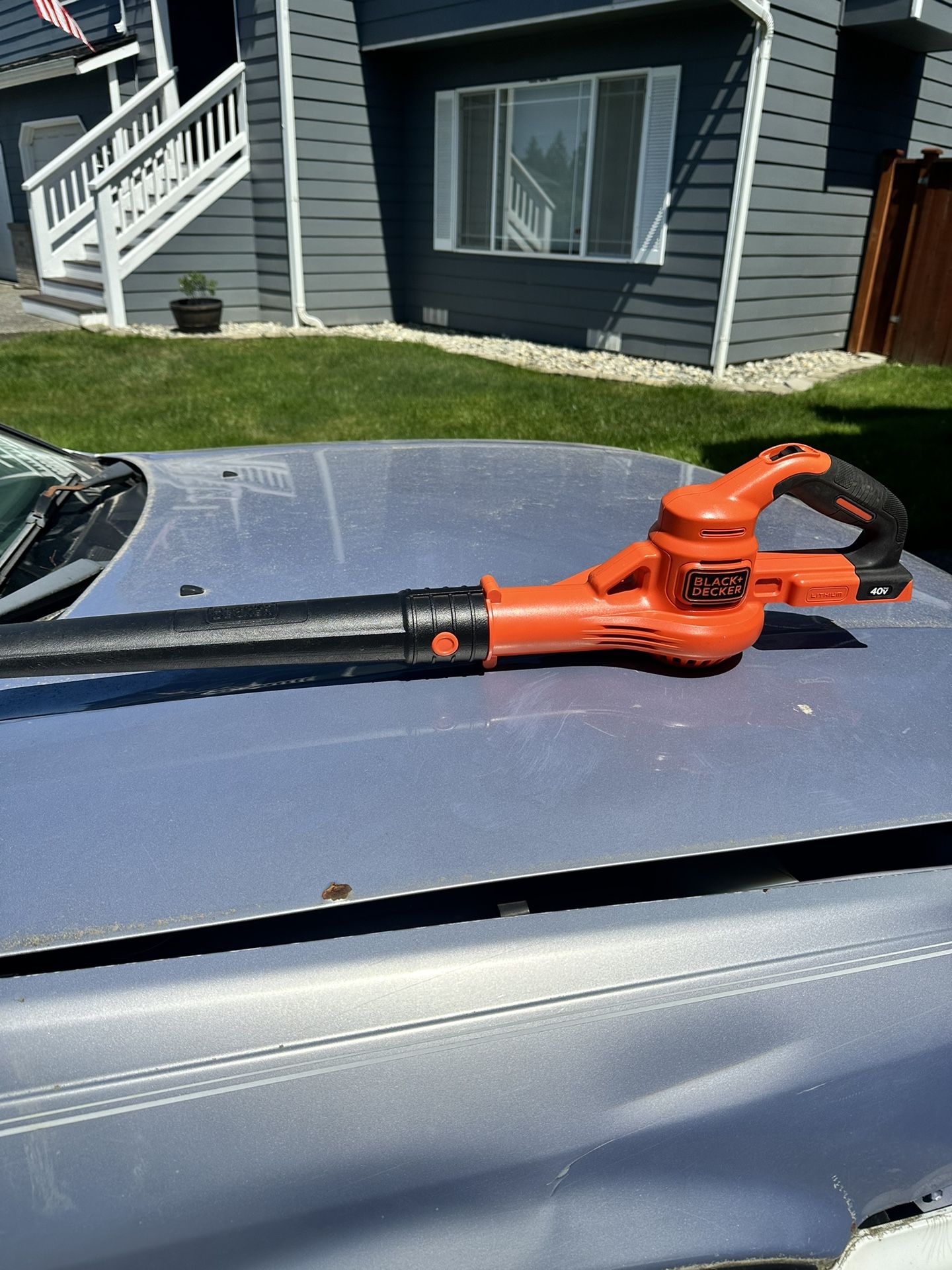 Leaf Blower