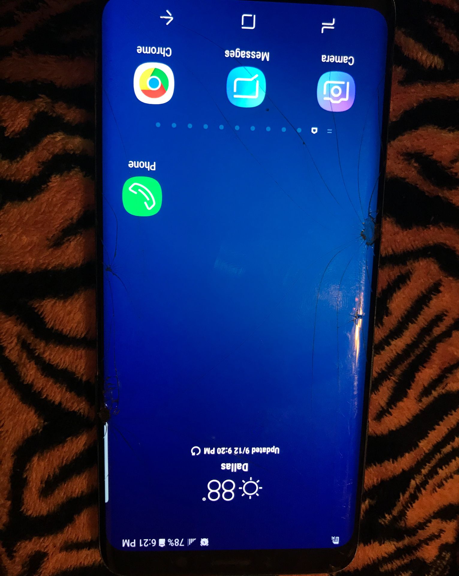 Samsung s9 w/Case