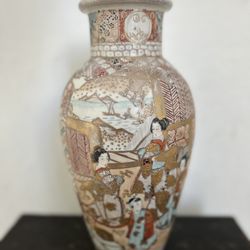 Museum Japanese Meiji Satsuma Vase 