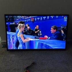 70 inch Element Tv With Remote 