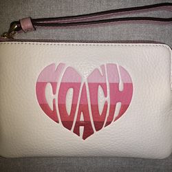 COACH wristlet Brand NEW!!