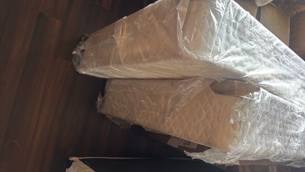 Stearns & Foster Twin Box Spring Set