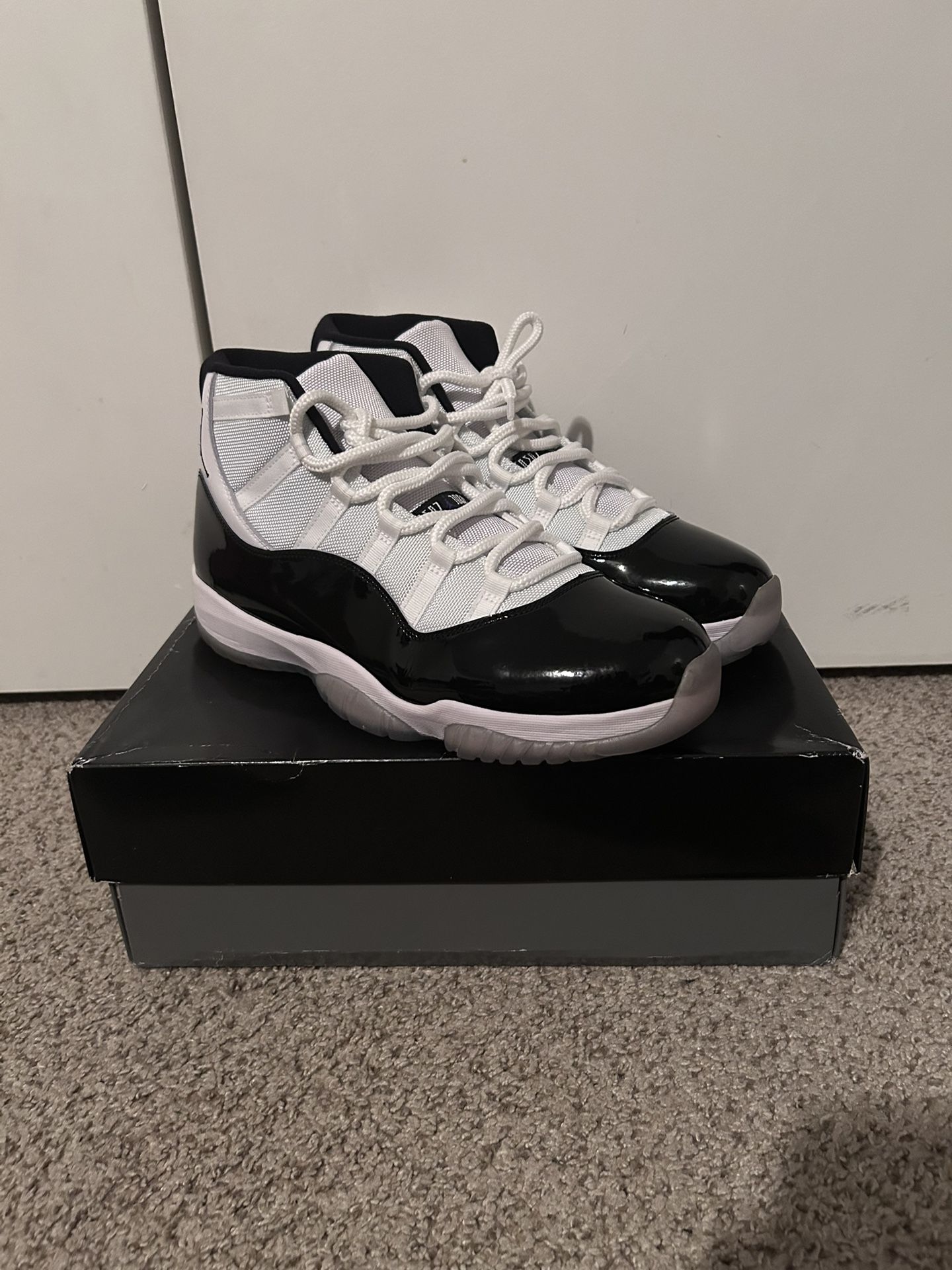Black And White Retro ( Concord 2018 )