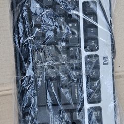  Lot of Vintage & Classic Computer Keyboards – HP, Compaq, Gateway – PS/2 & USB