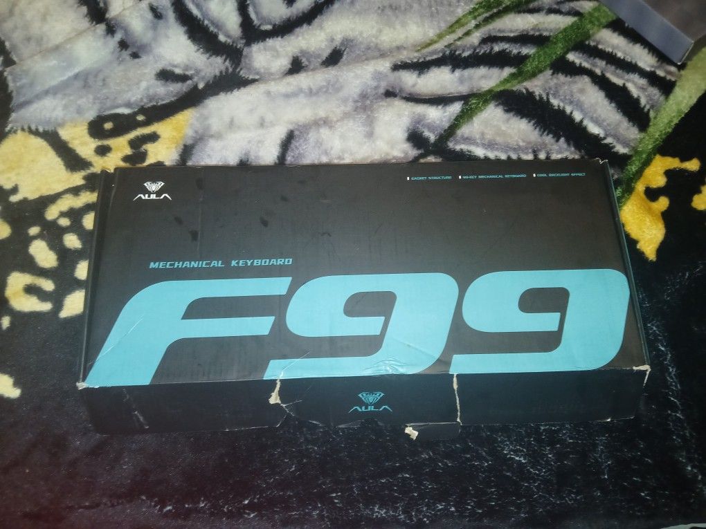 F99 MECHANICAL KEY BOARD
