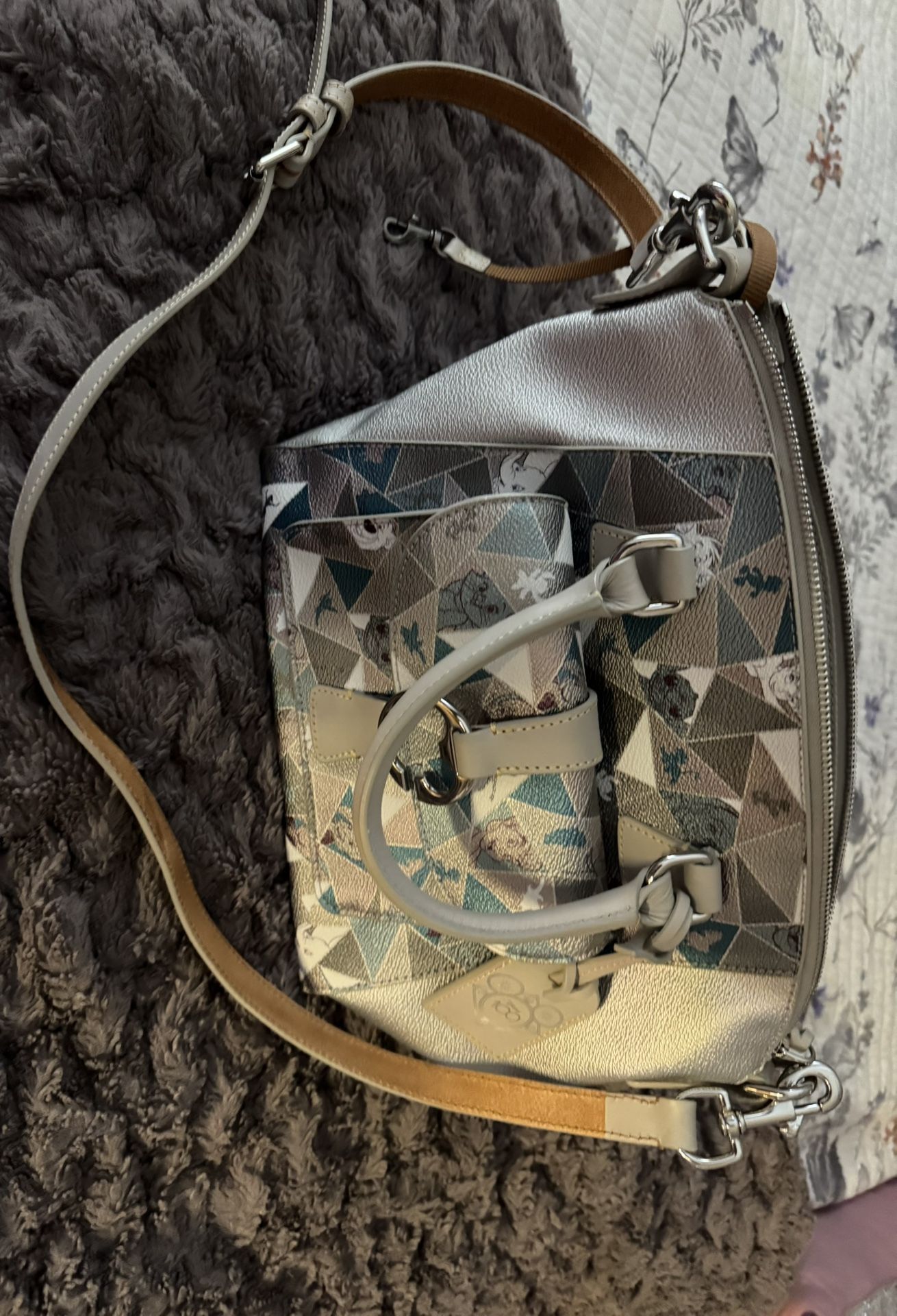 Disney, real Leather Designer, collectible Purse 