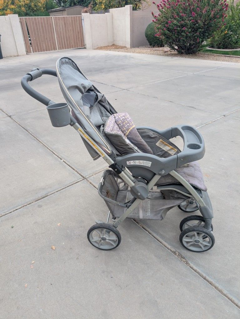 Baby stuff (strollers, crib, training toilets, high chairs, etc)