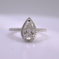 925 Silver 2 Crt Moissanite Pear Cut Engagement Ring