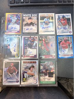 Topps Auto Cards - 11 card lot