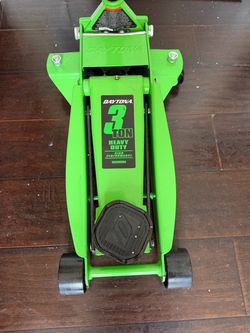 Daytona 3 ton floor jack