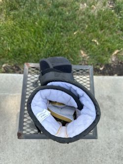 Used Donjoy Walking Boot
