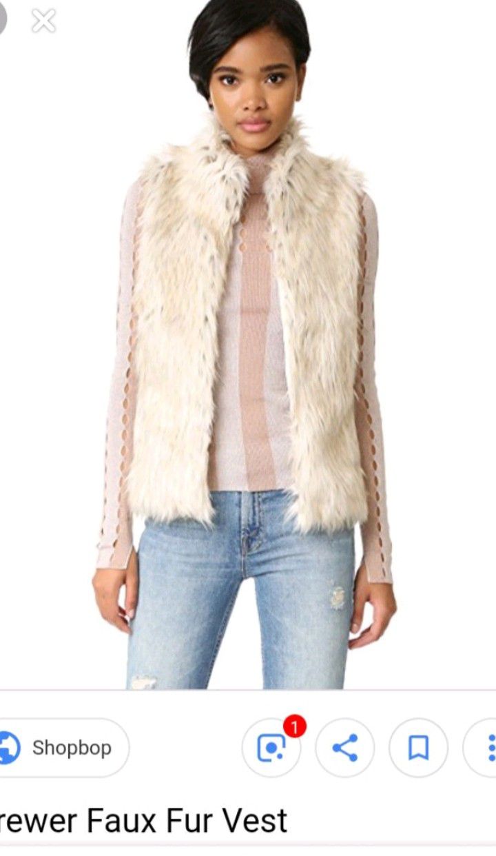 Faux fur cream vest size M-L