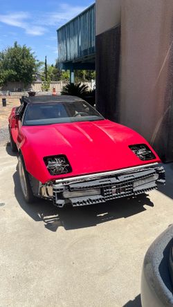 Parting out 1988 C4 Corvette Convertible with manual 4+3 manual transmission