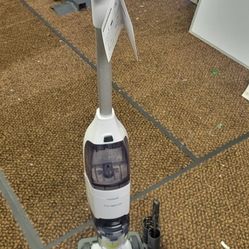 Vacuum (Hardwood And Carpet) 