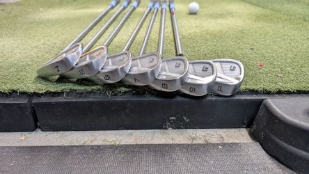 TaylorMade 7CB Irons 4-PW