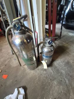 2 fire extinguishers good shape