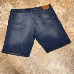 Men’s Levi’s Shorts Size 38 W