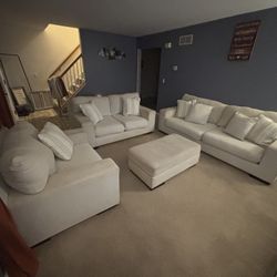 LIVING ROOM COUCH SET 4 PIECE 